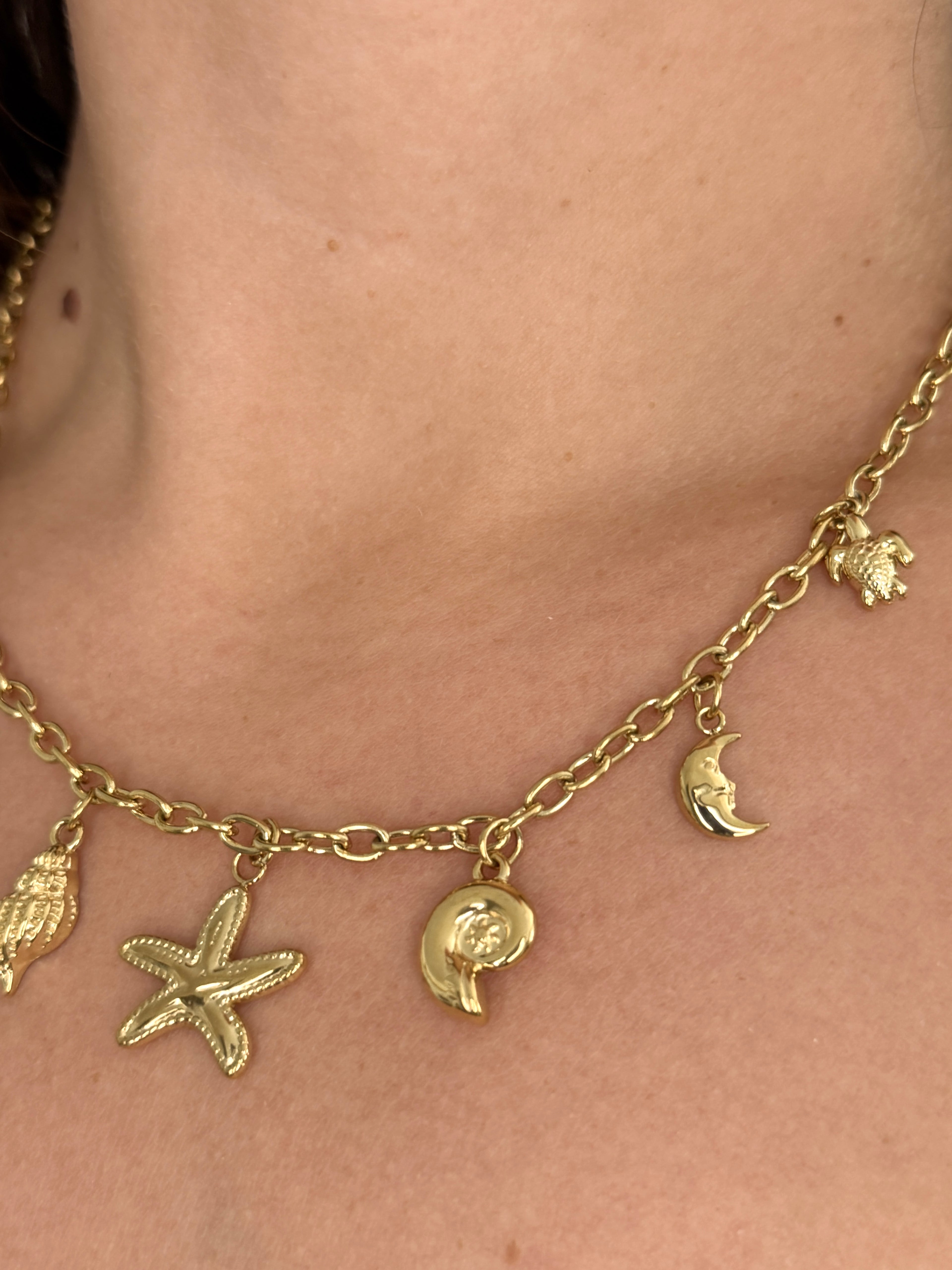 Collier Molly