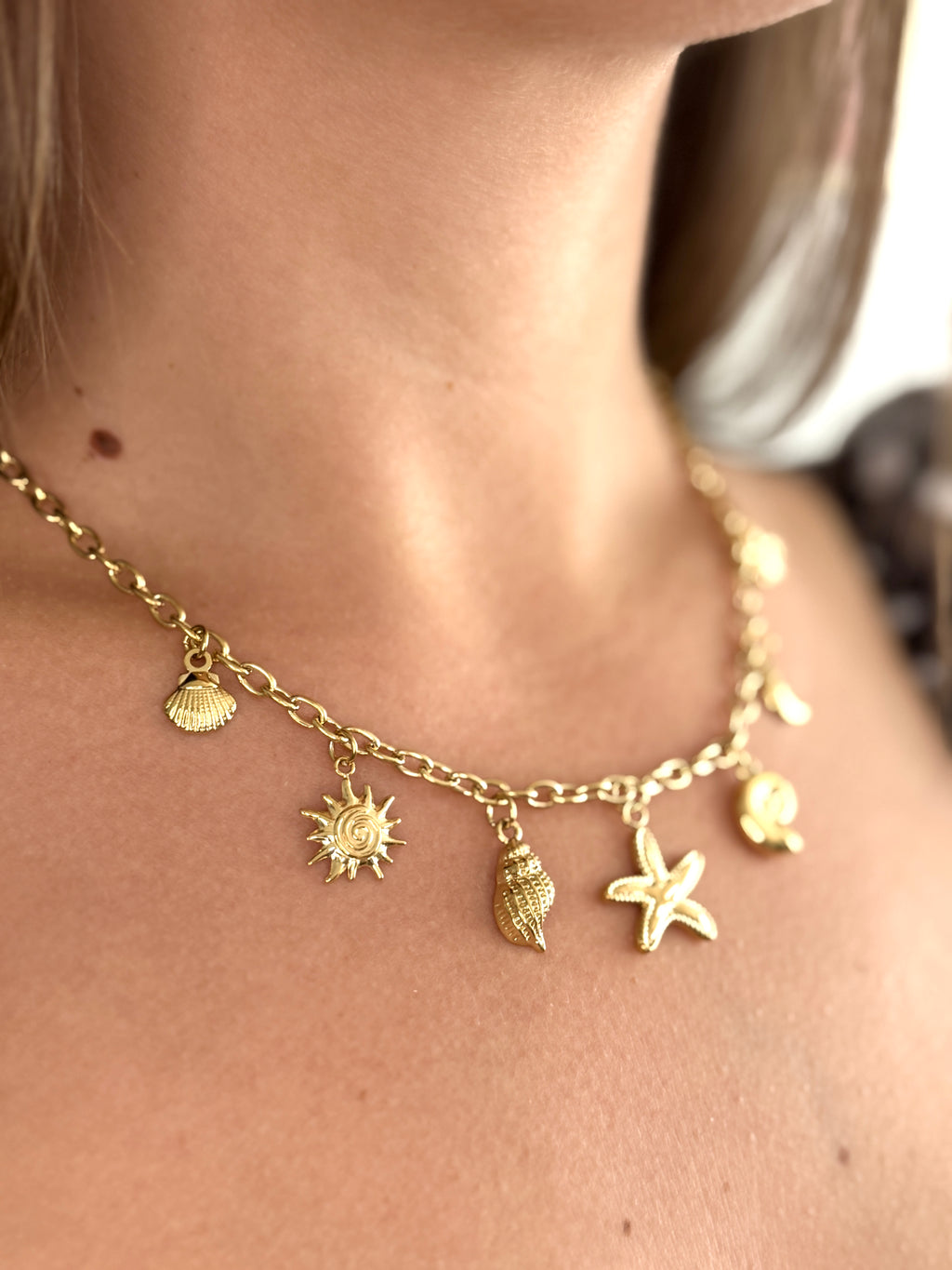 Collier Molly