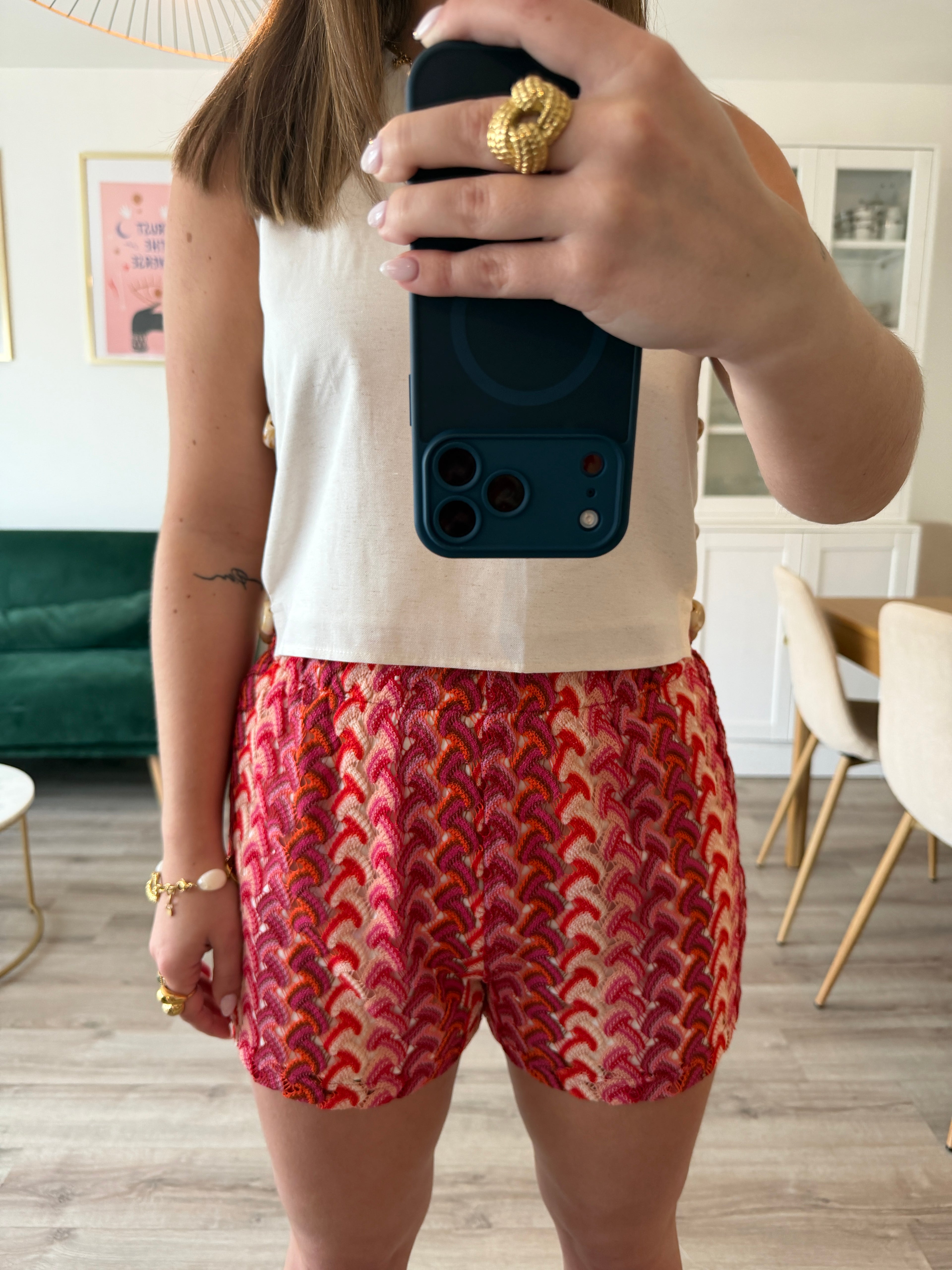 Short Nora