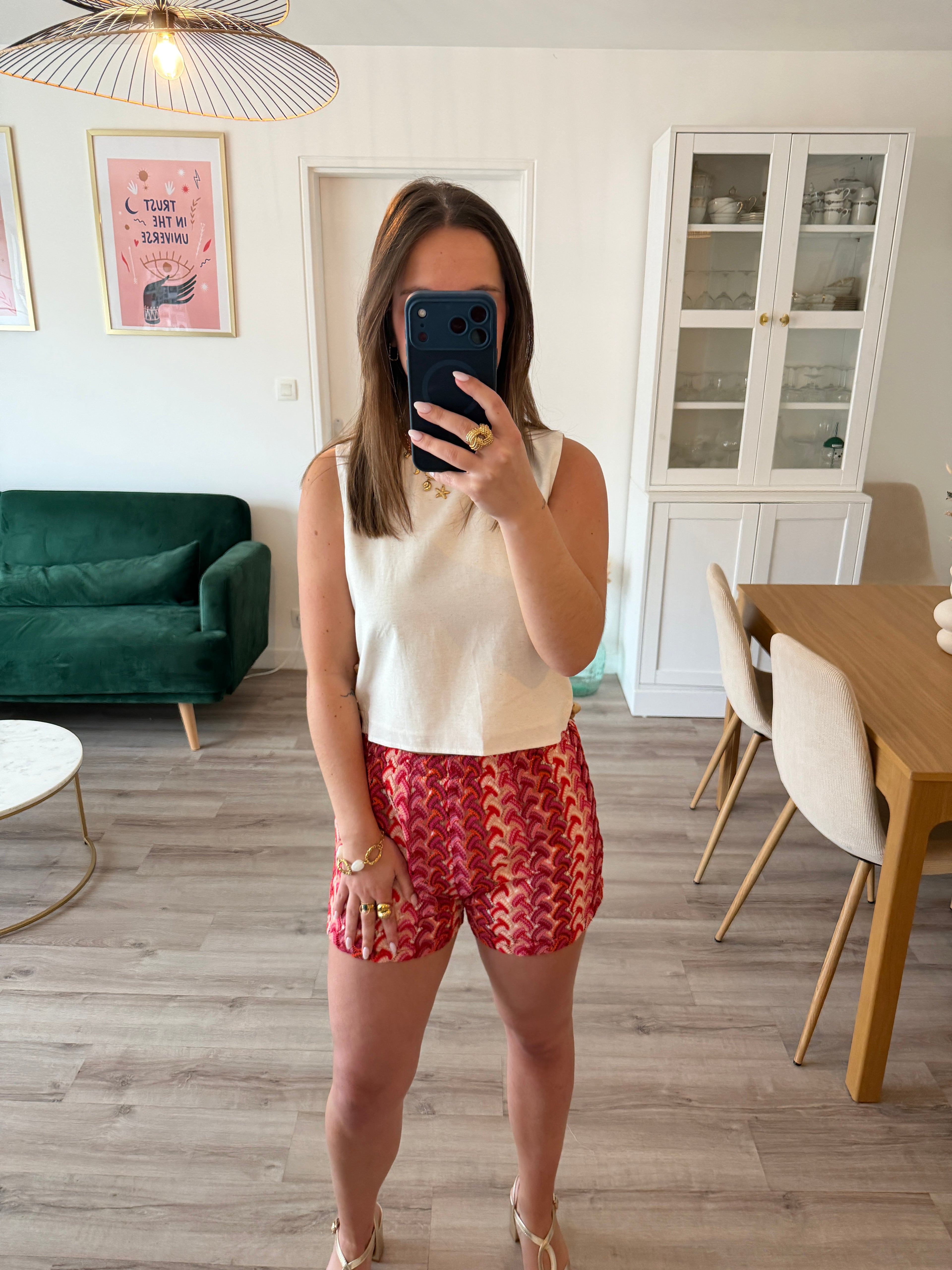 Short Nora